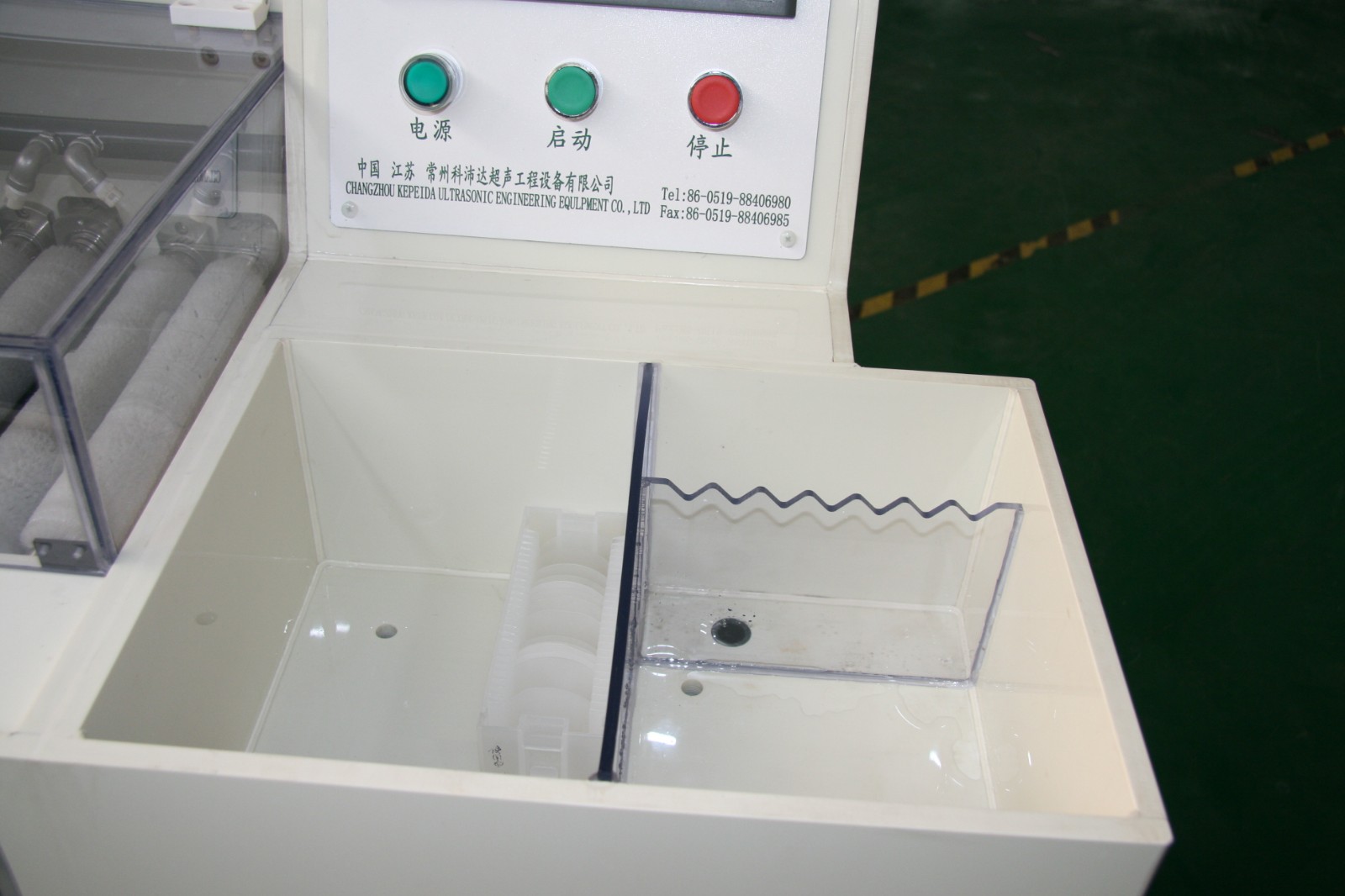 KPD-200CV semi-automatic wafer double-sided brushing machine